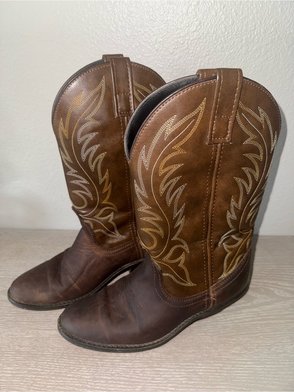 Laredo Authentic brown Western Boots - Women Size 6W